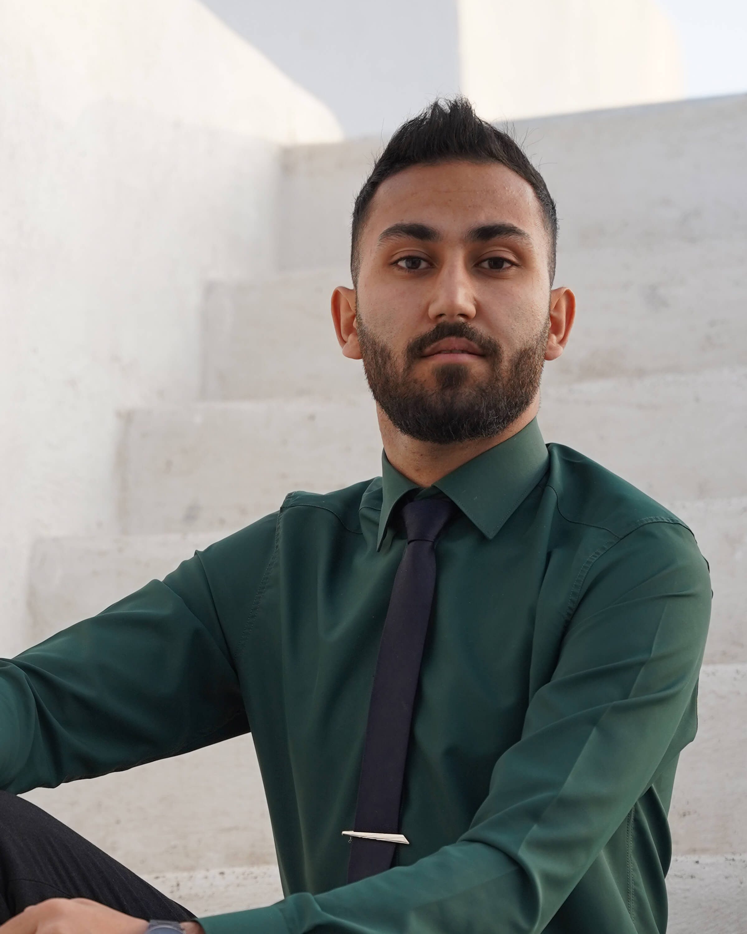 عکس مشاور