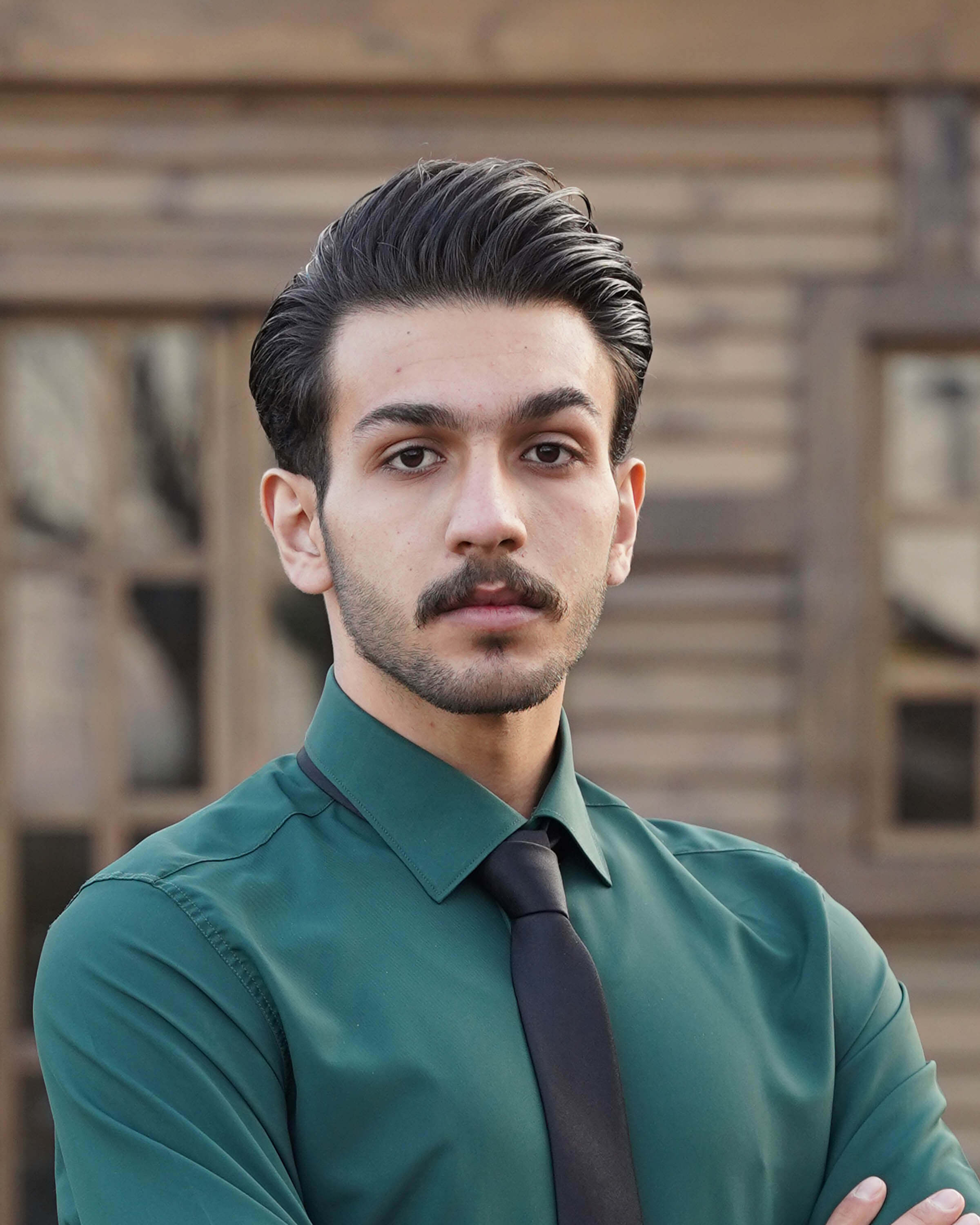 عکس مشاور