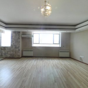 95 متر ، 2 بر نور ، مهدیه